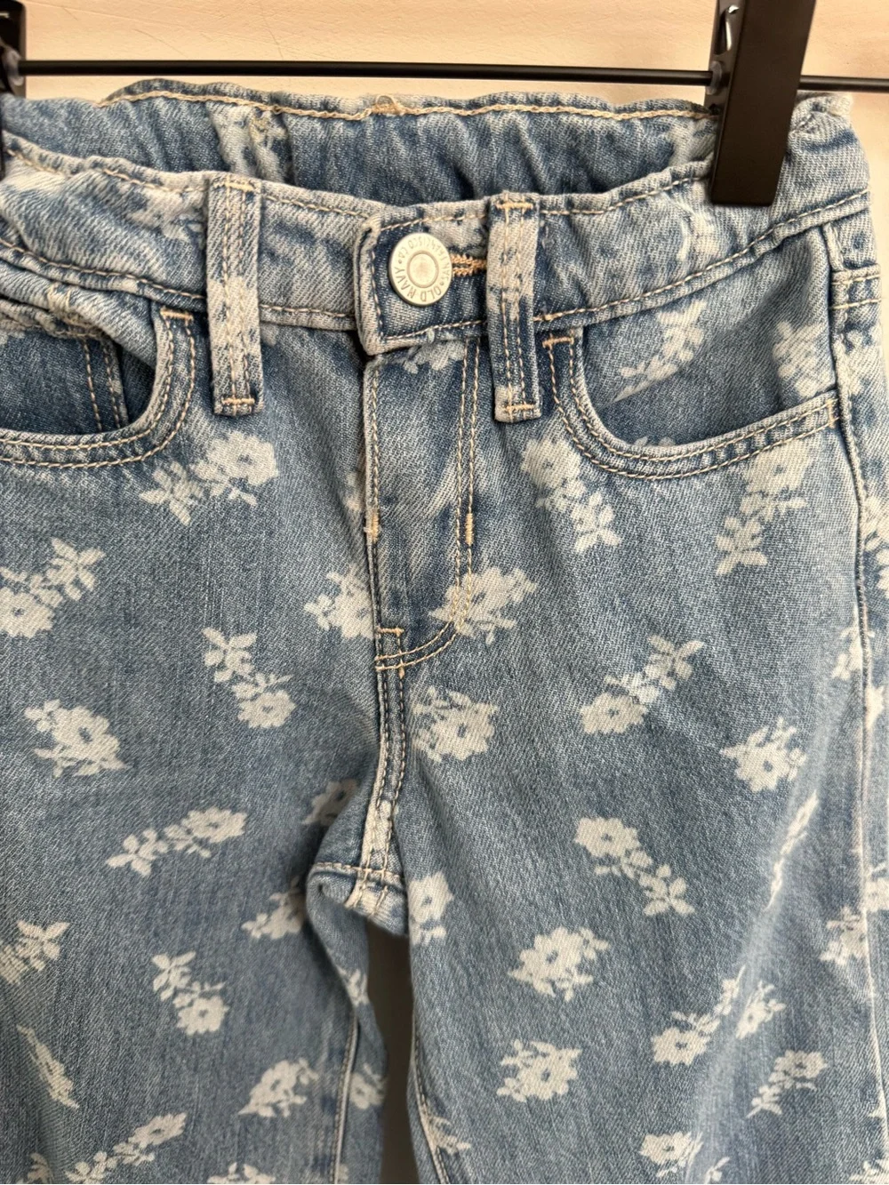 Old Navy - 5T - wide leg floral jeans